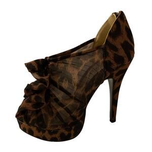 Nine West Women's O-High Street X5 Animal Print ruffle Mesh High Heels Size 5.5
